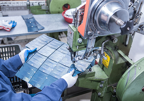 防刺服內(nèi)膽生產(chǎn)區(qū)